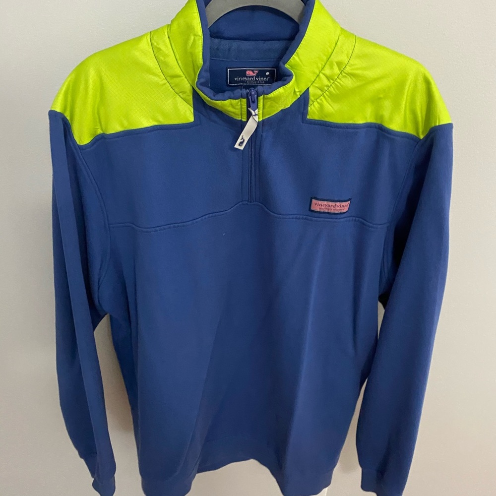 Men’s vineyard vines pullover